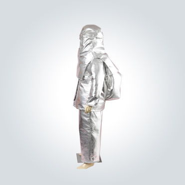 ALUMINIZED ENTRY SUIT WITH SCBA POUCH